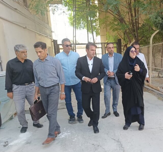 ورزشگاه تختی خرم‌آباد آماده میزبانی لیگ برتر می‌شود
