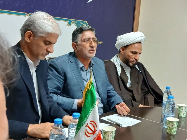 استقرار اداره‌ها در معمولان و تکمیل راه‌های ارتباطی از مطالبات مردم است