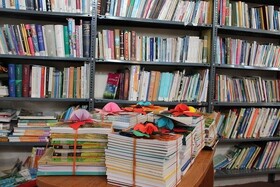اهدای ۲۵۰۰ نسخه منابع مکتوب به کتابخانه‌های بروجرد