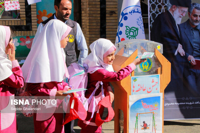 استقرار ۷ پایگاه‌ جشن عاطفه‌ها در بروجرد