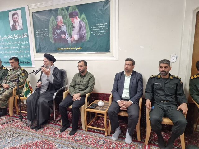 سلاح ایمان، ملت ایران را شکست‌ناپذیر کرده است