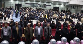 رئیس دانشگاه لرستان: بانوان در فرهنگ ایرانی - اسلامی تاثیر دارند