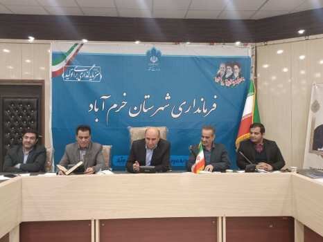 تأکید معاون آموزش و پرورش لرستان بر نقش محوری فرمانداری‌ها در حل مسائل سوادآموزی