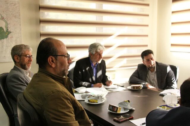 الزام دستگاه‌های اجرایی بروجرد به تسریع در نصب پنل‌های خورشیدی تا سال آینده