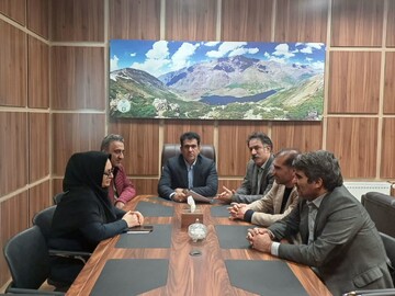 مدیرکل حفاظت محیط زیست لرستان: مهمترین سرمایه استان مواهب طبیعی است