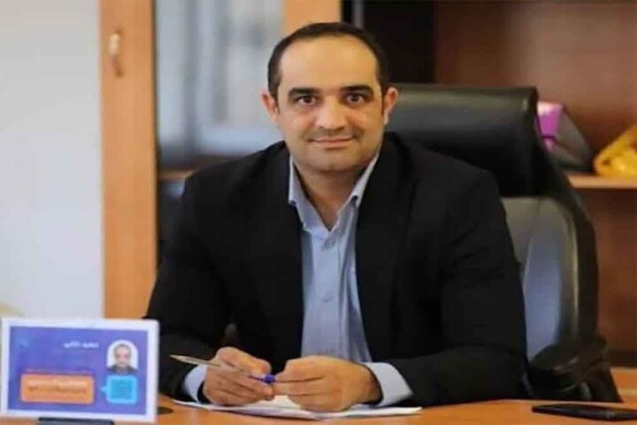 مدیرکل غله و خدمات بازرگانی لرستان: شهروندان از خرید هیجانی و انبوه نان خودداری کنند