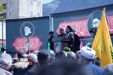 نماینده ولی‌فقیه در لرستان: اتحاد و ایستادگی ملت ایران تا شکست دشمن ادامه دارد