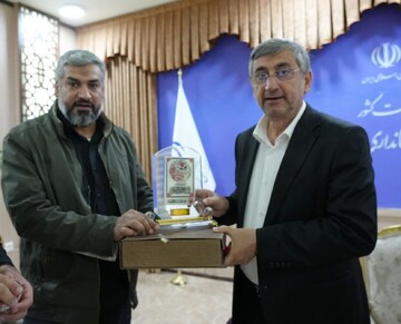 استاندار لرستان: مردم ایران قدردان گروه‌های مقاومت بویژه عراق هستند