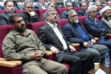 استاندار لرستان: مدیران در شرایط جنگی به‌صورت مضاعف کار کنند