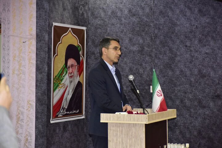 مدیر مدرسه، هم‌تراز مدیرکل؛ مدرسه، کانون اصالت و کیفیت‌گرایی است