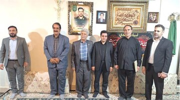 مدیرکل تعاون، کار و رفاه اجتماعی لرستان: تکریم خانواده‌های شهدا، وظیفه‌ای ملی و اخلاقی است