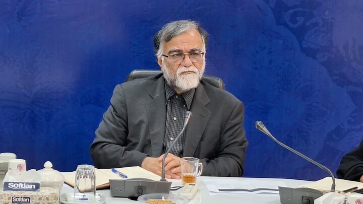 کتابخانه‌های عمومی در خط مقدم جهاد فرهنگی و مقابله با جنگ روایت‌ها قرار دارند