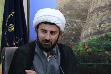 تجلیل از فعالان جهادی و خانواده شهدای دانش‌آموز در هفته احیای امر به معروف در لرستان