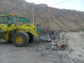 برخورد دادستانی پلدختر با تغییر کاربری‌های غیرقانونی