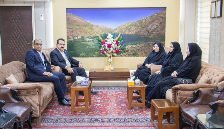 تأکید بر تسریع پرداخت تسهیلات ازدواج و فرزندآوری در لرستان