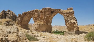 عملیات حفاظت و مرمت پل تاریخی سیاه‌پله لرستان آغاز شد