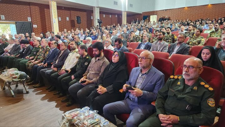 نقش زنان در دفاع مقدس باید برای نسل‌های آینده روایت شود