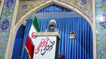 امام‌جمعه خرم‌آباد: خروج آمریکا از عراق ثمره مقاومت و خون شهدای مقاومت است