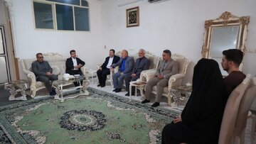 رئیس‌کل دادگستری لرستان: خانواده شهدا، کانون ارزش‌ها و چراغ راه نظام هستند