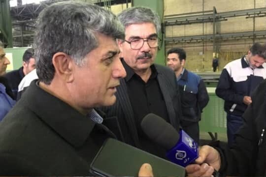 بررسی مشکلات واحدهای صنعتی استان مرکزی با حضور جهانگیری 