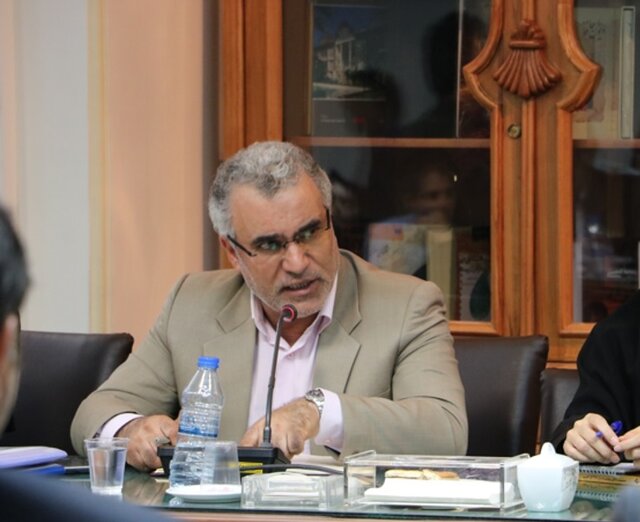 فردیت، معضلی که دانش آموزان ایرانی می آموزند!