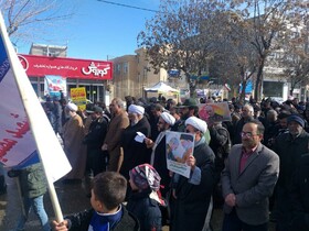 امام جمعه زرندیه: تلاش دشمن برای تضعیف روحیه انقلابی مردم محکوم به شکست است