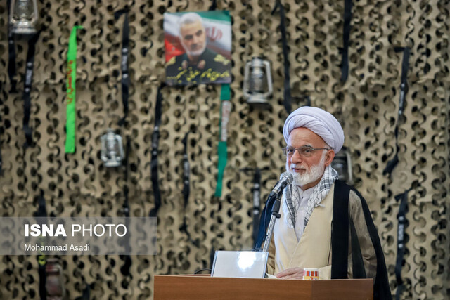 کارنامه انقلاب اسلامی و دفاع مقدس بسیار درخشان است