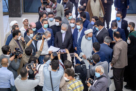 بازدید محمدباقر نوبخت، رئیس سازمان مدیرت و برنامه ریزی کشور از تالار مرکزی اراک