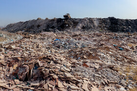 به دلیل تخلف برخی واحدهای تولیدی و صنعتی که از گذشته وجود داشته است مدیران صنایع این مجموعه از این سایت به عنوان "جهنم شهر صنعتی" یاد میکنند.