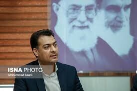 تقدیر از ۴۰ هنرمند و فعال رسانه استان مرکزی در هفته هنر انقلاب اسلامی