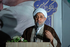 خواهان تعامل عزت آفرین با کشورهای دنیا هستیم