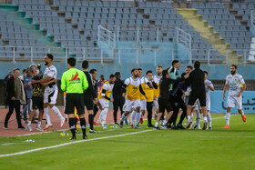 هفته سوم لیگ برتر فوتبال؛ آلومینیوم اراک - پرسپولیس تهران