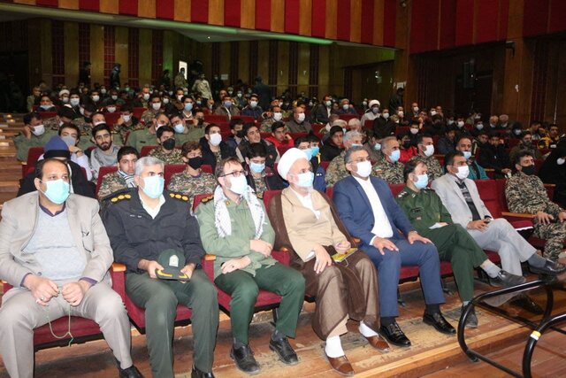 جنس بسیج گره گشا و کارگشاست جنس بسیج گره گشا و کارگشاست