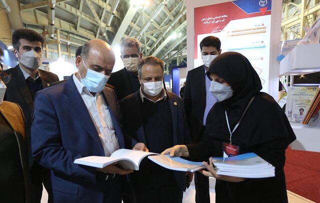 حضور پرثمر استان مرکزی در نمایشگاه دستاوردهای جهاددانشگاهی