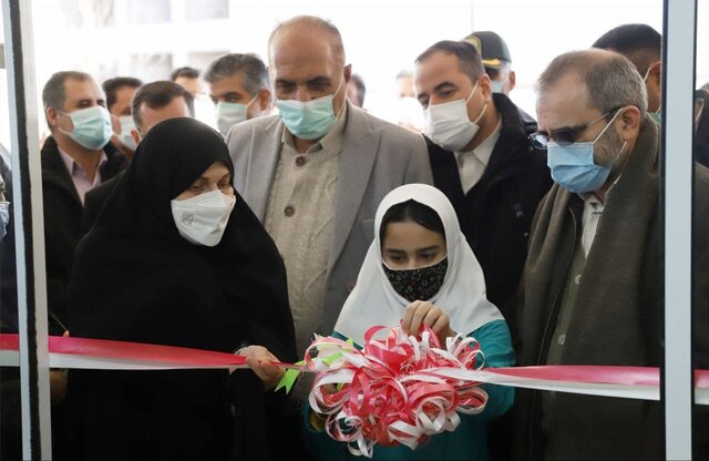 کتابخانه حکیم نظامی تفرش افتتاح شد کتابخانه حکیم نظامی تفرش افتتاح شد