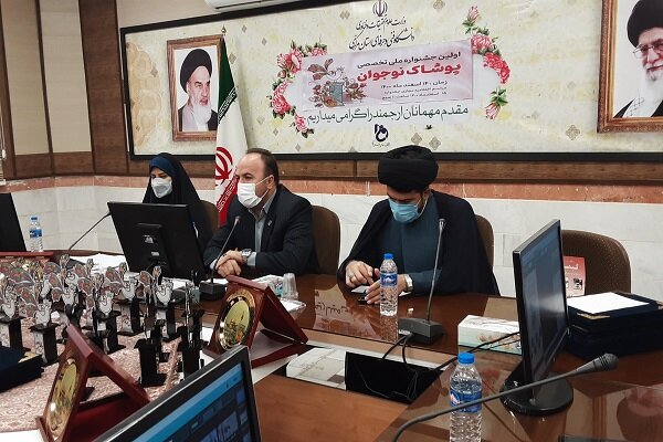 آیین اختتامیه اولین جشنواره ملی تخصصی پوشاک نوجوان در اراک برگزار شد