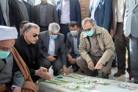 ادای احترام به مقام شامخ شهدای گمنام شهر آستانه
