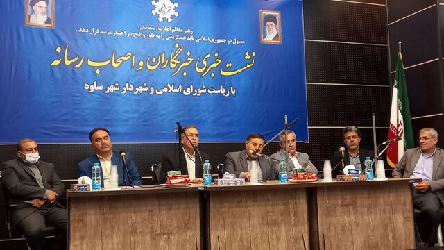 آمار بالای دست‌درازی به اراضی حاشیه شهر ساوه/مشکل ورود کامیون‌‎ها به شهر حل شد