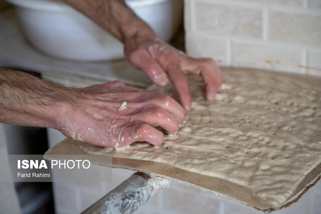 عکس تزئینی است قیمت جدید نان یارانهای هنوز در کشور به تأیید نرسیده است