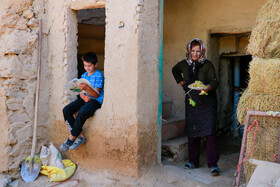 پخت شیره انگور در روستای هزاوه