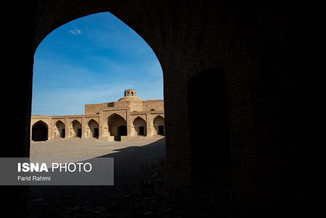 کاروانسرای «باغ شیخ» ساوه