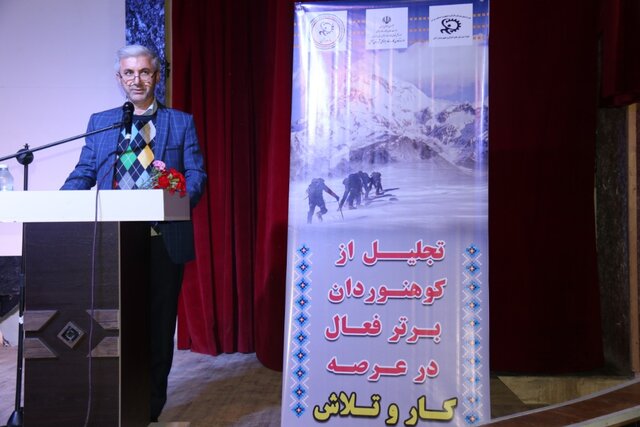 مهمترین مولفه در بخش ورزش کارگران، توسعه ورزش همگانی است