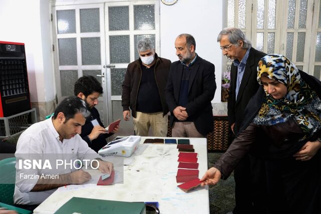 ساعت اخذ رای تا ۲۳ امشب در مازندران تمدید شد