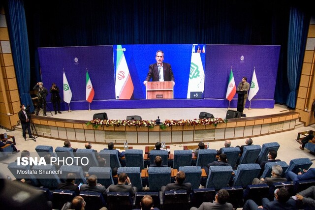 برگزاری آئین واگذاری ۱۱۳هزارمین سند املاک غصب شده توسط «خاندان پهلوی» به مردم