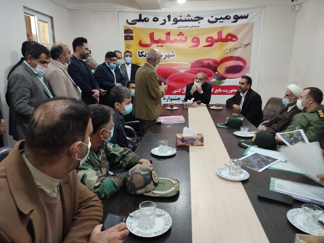 وزیر کشور دقایقی پیش وارد نکا شد