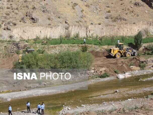 آزاد سازی ۱۶۵۰ متر مربع از حریم رودخانه سه هزار تنکابن 