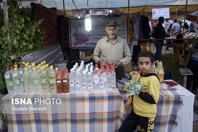 پنجمین جشنواره گلمحمدی و گیاهان دارویی در دودانگه ساری