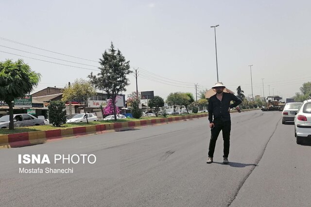 آسفالت بی‌موقع جاده دلیل ترافیک سنگین محور ساری به قائمشهر