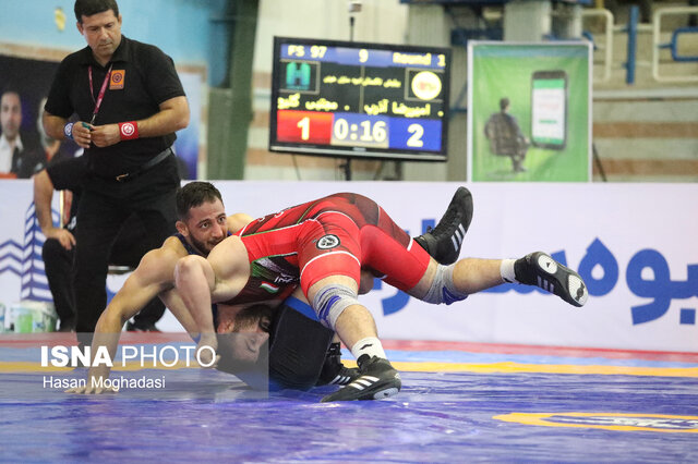 هفته چهارم لیگ برتر کشتی آزاد باشگاههای کشور در قائمشهر