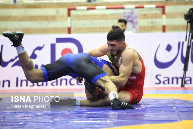 هفته چهارم لیگ برتر کشتی آزاد باشگاههای کشور در قائمشهر